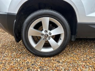 /photos/9949/39b1e272-126f-4f7b-ab18-e067b7f08429_i320x240.jpg