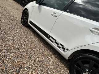 /photos/9949/666bac80-ef89-4146-8dcf-bb17d5cf73f7_i320x240.jpg