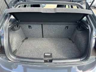 /photos/9949/d6f9142e-744a-4b38-aa10-e61786e23715_i320x240.jpg