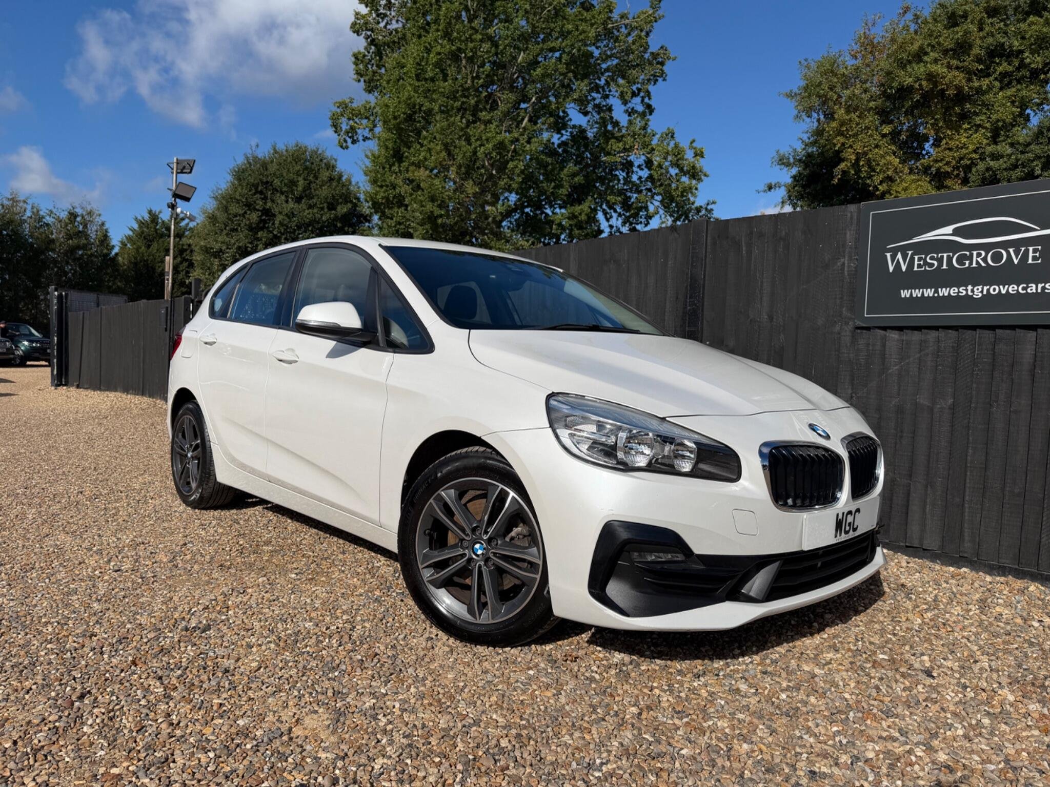 BMW 2 Series Active Tourer listing photo